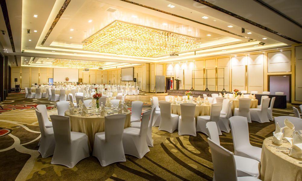 Winford Resort And Casino Manila Exterior foto