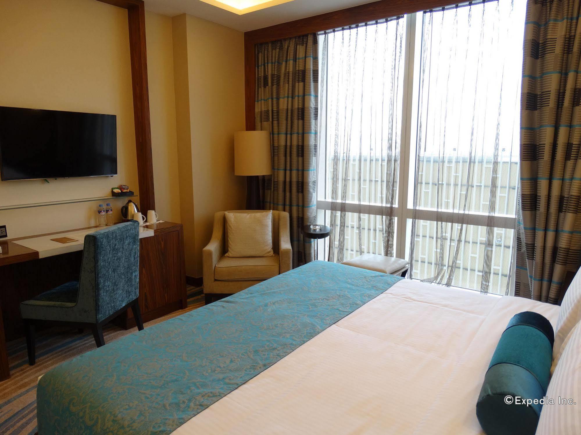 Winford Resort And Casino Manila Exterior foto